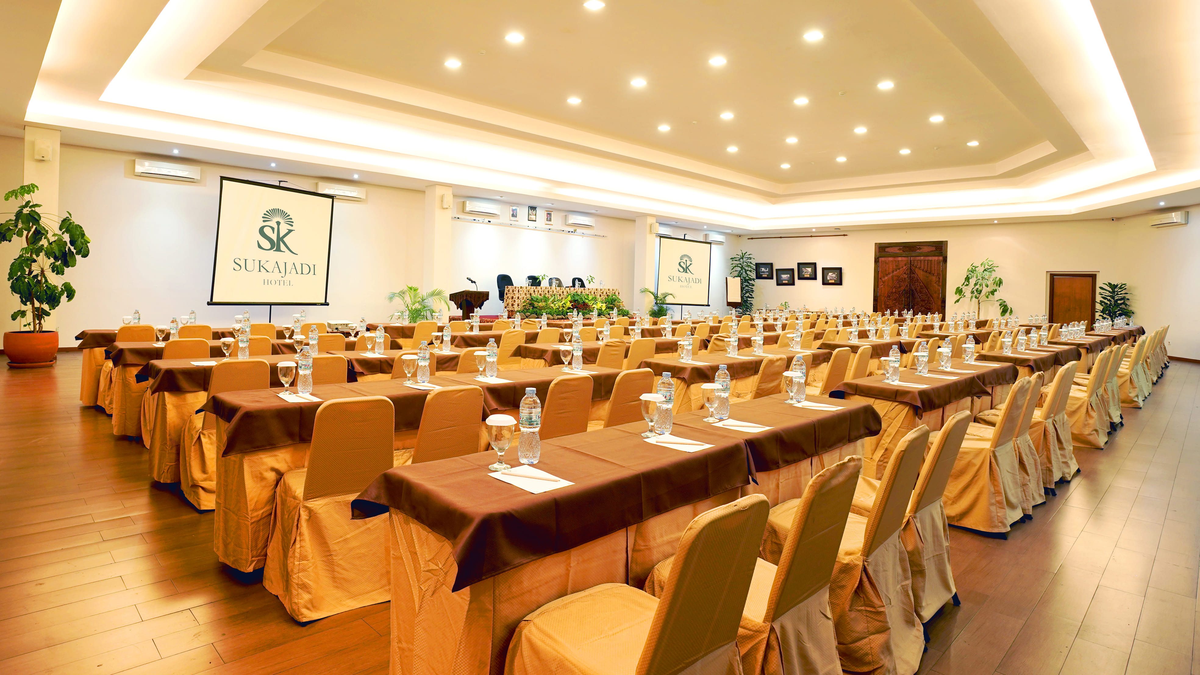 Borneo Room